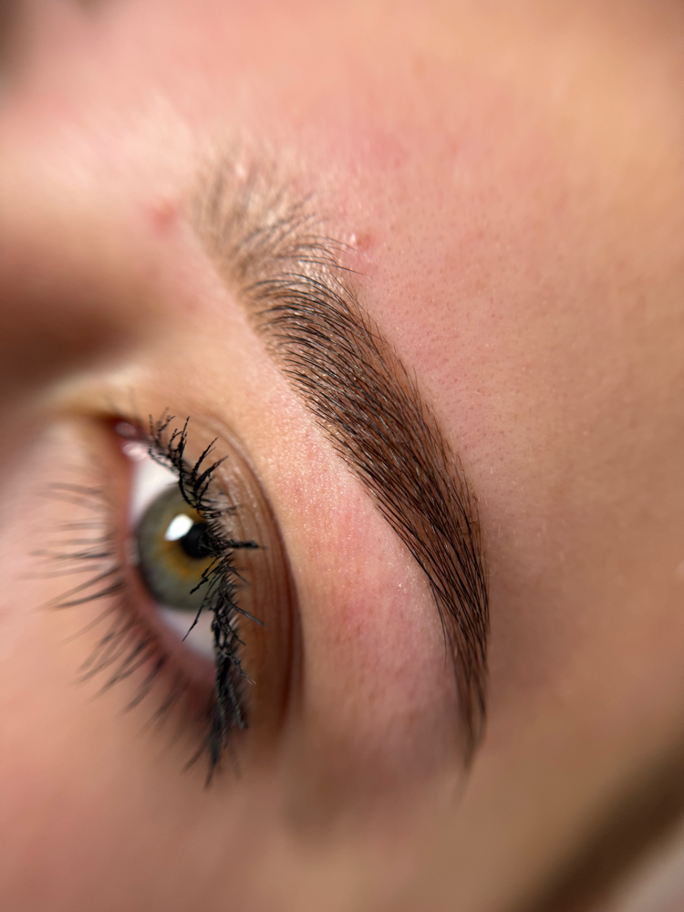Tint Eyebrows