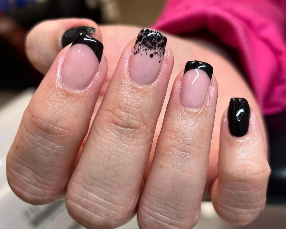 Gel Manicure With Simple Nail Art