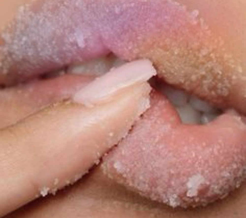 Exfoliating Lip Treatment Add On