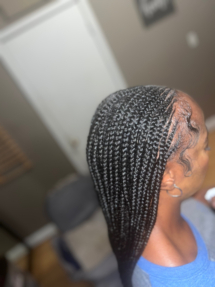 Touch Ups at Monaye’s in Lubbock, TX