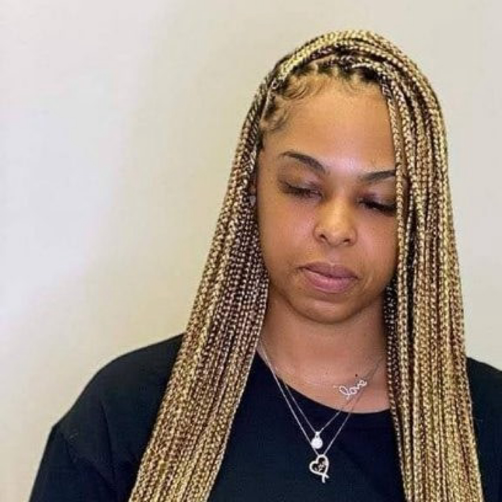 Knotless Braids at Spice beauty bar in Chicago, IL