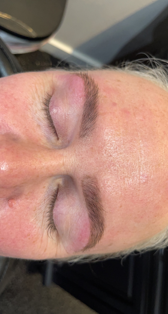 Eyebrow Wax, Tint, & Shape