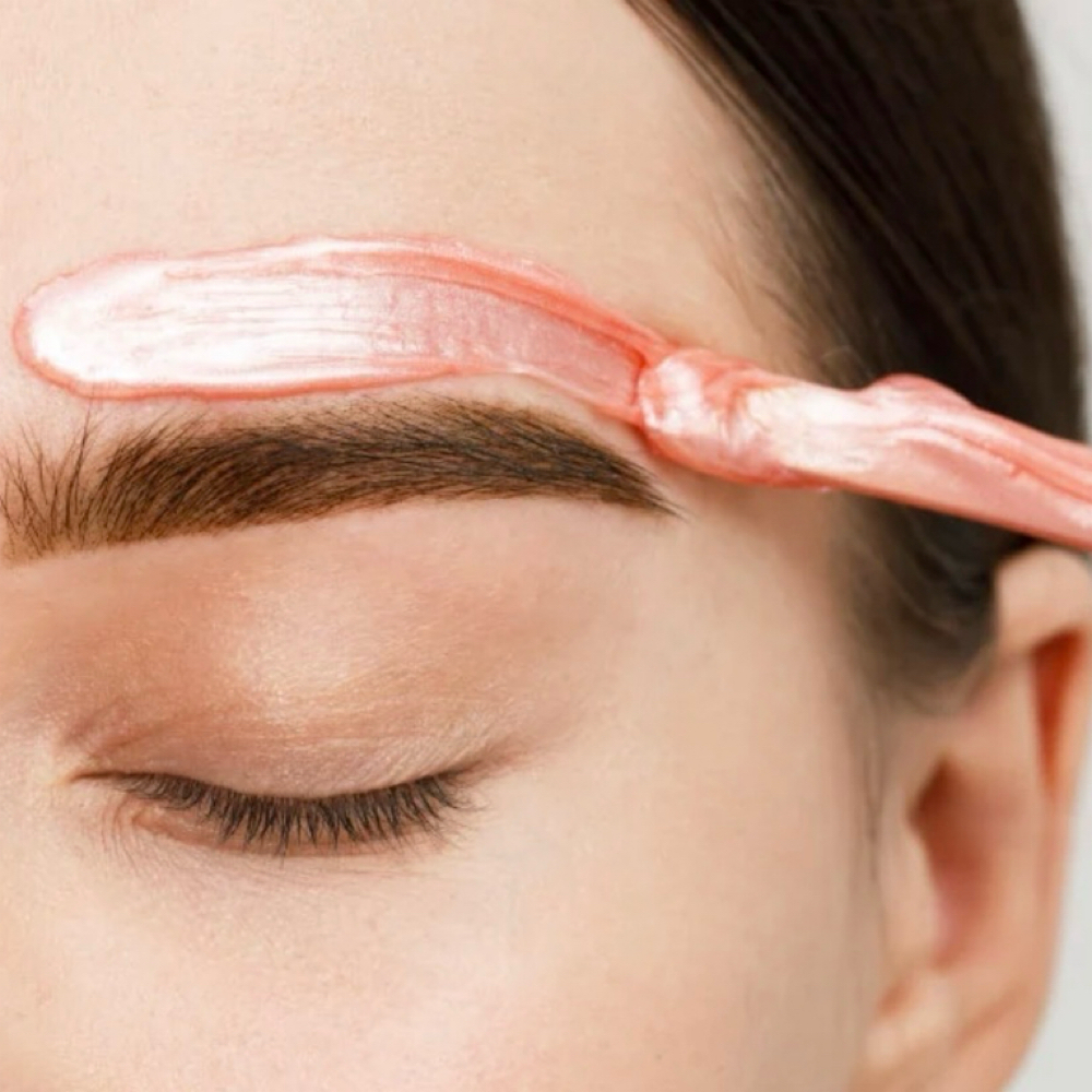 Brow Wax at MINT CREATIVE in San Antonio, TX