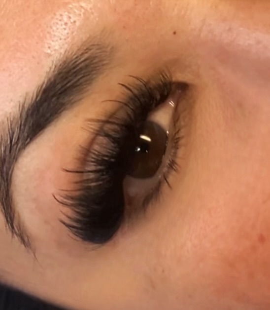 Mega Volume Lash Extentions