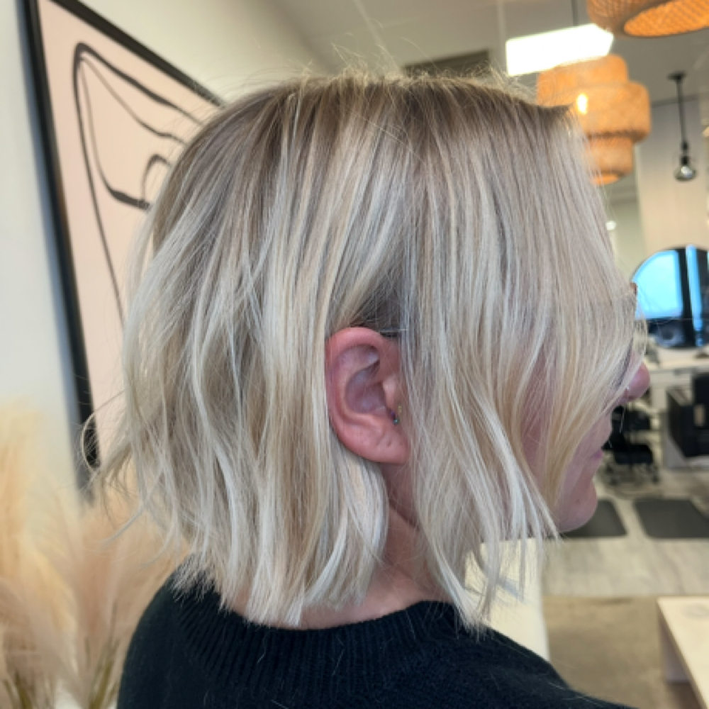 Consultation at Nicole B Artistry Studio in Chicago, IL