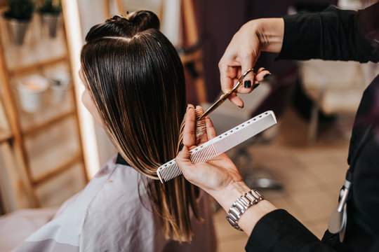 Woman's haircut & Style