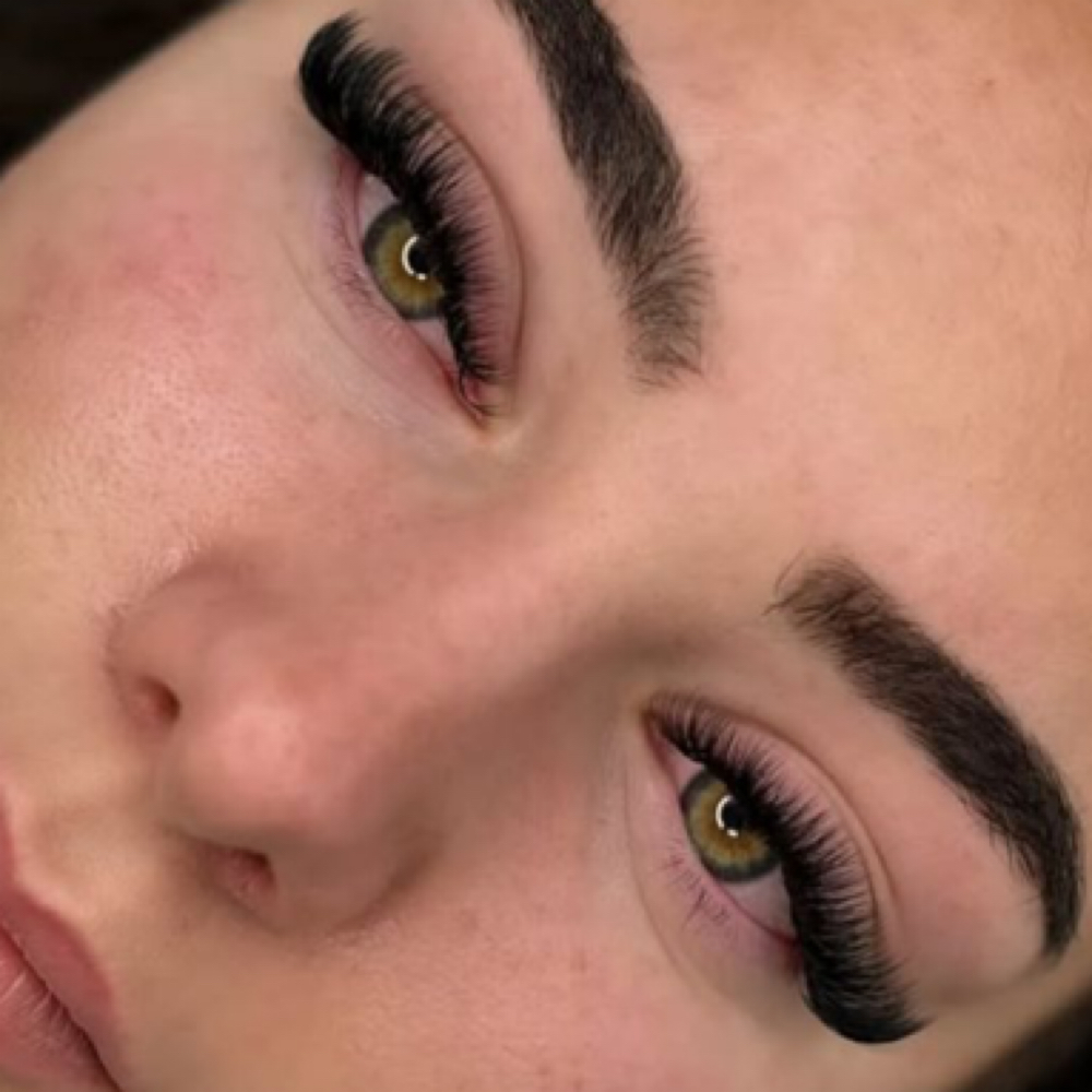 Volume Lash Extensions at LM BEAUTY AESTHETICS in Everett, MA
