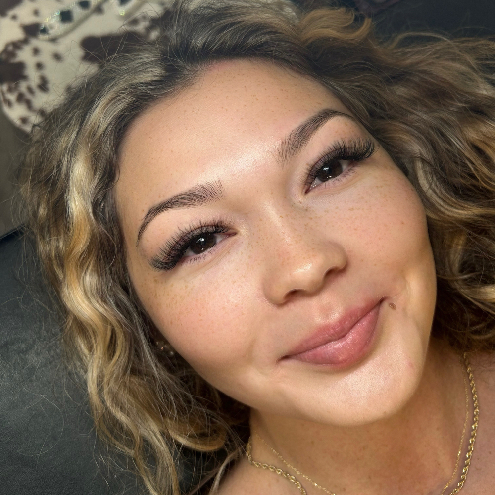 Volume Lash Extensions