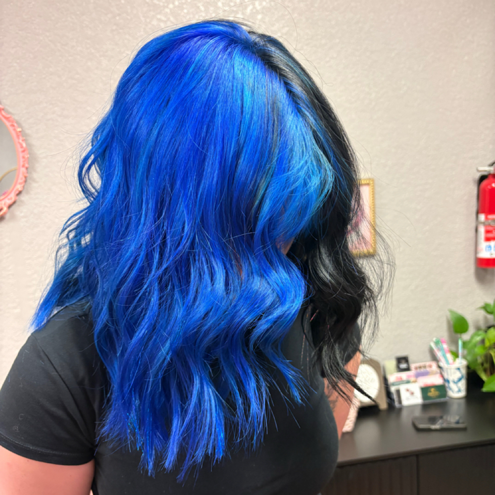 Vivid Color Split at Kolorz By Kyleigh in Temple, TX