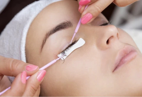 Lash Removal
