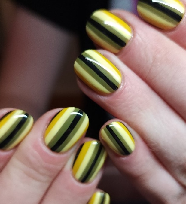 Maroon Bells Structured Manicure