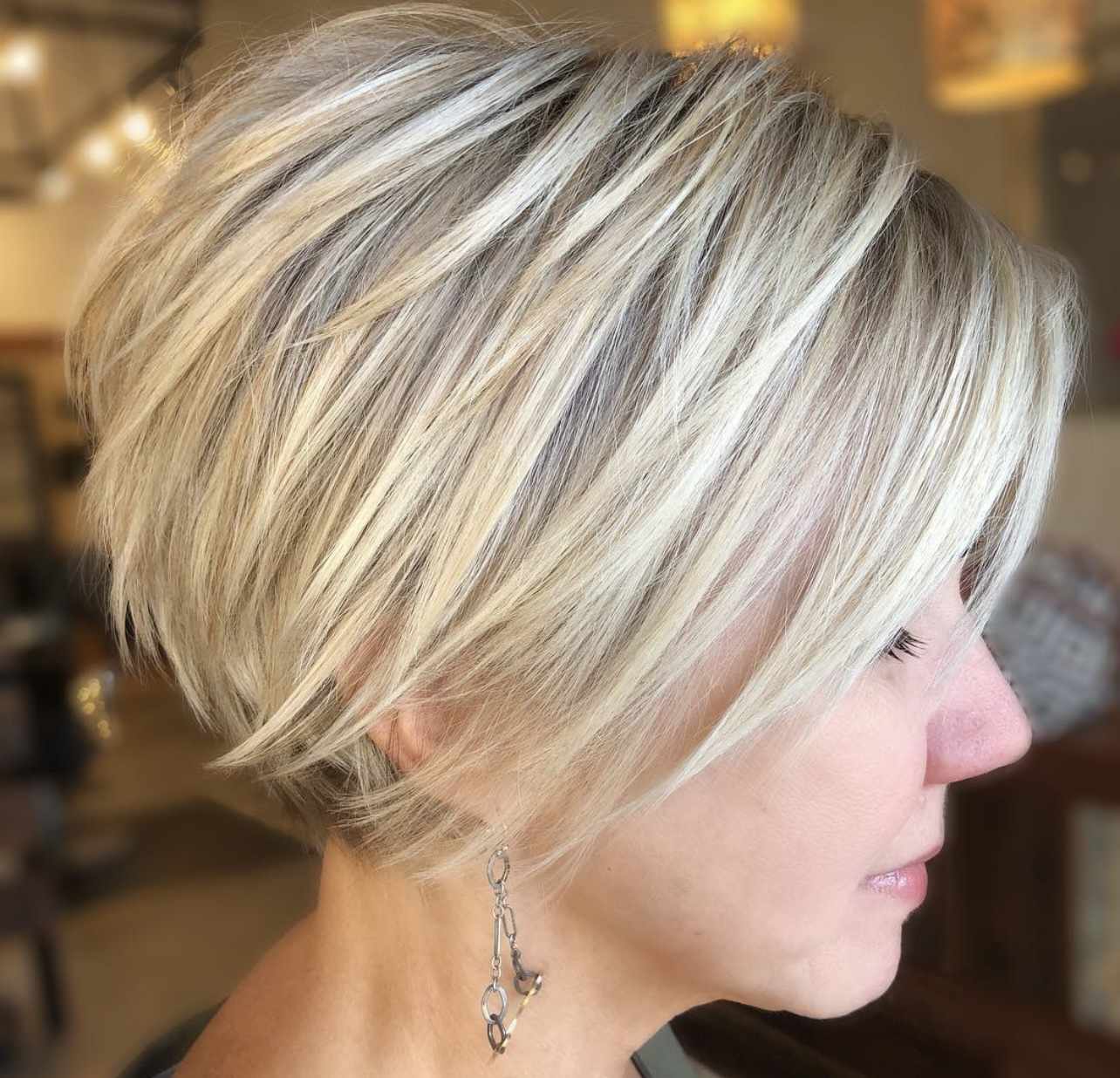 Woman Hair Cut & Style