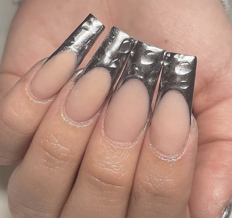 Medium French Tip/ V Cut