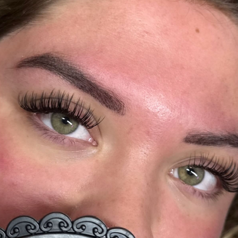 Wet Set at luxedbylyss in Mohawk, NY