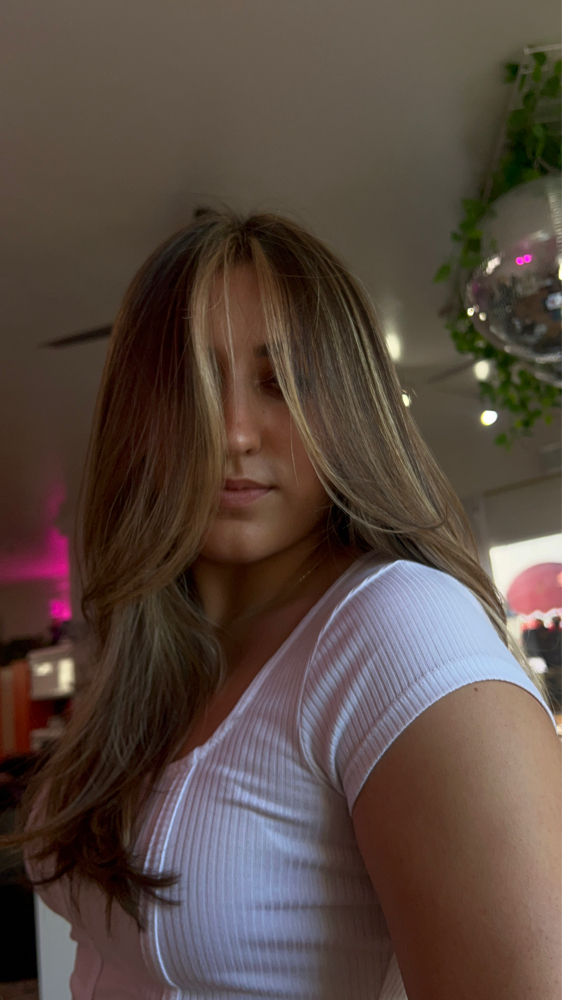 Medium Dimensional Blonding