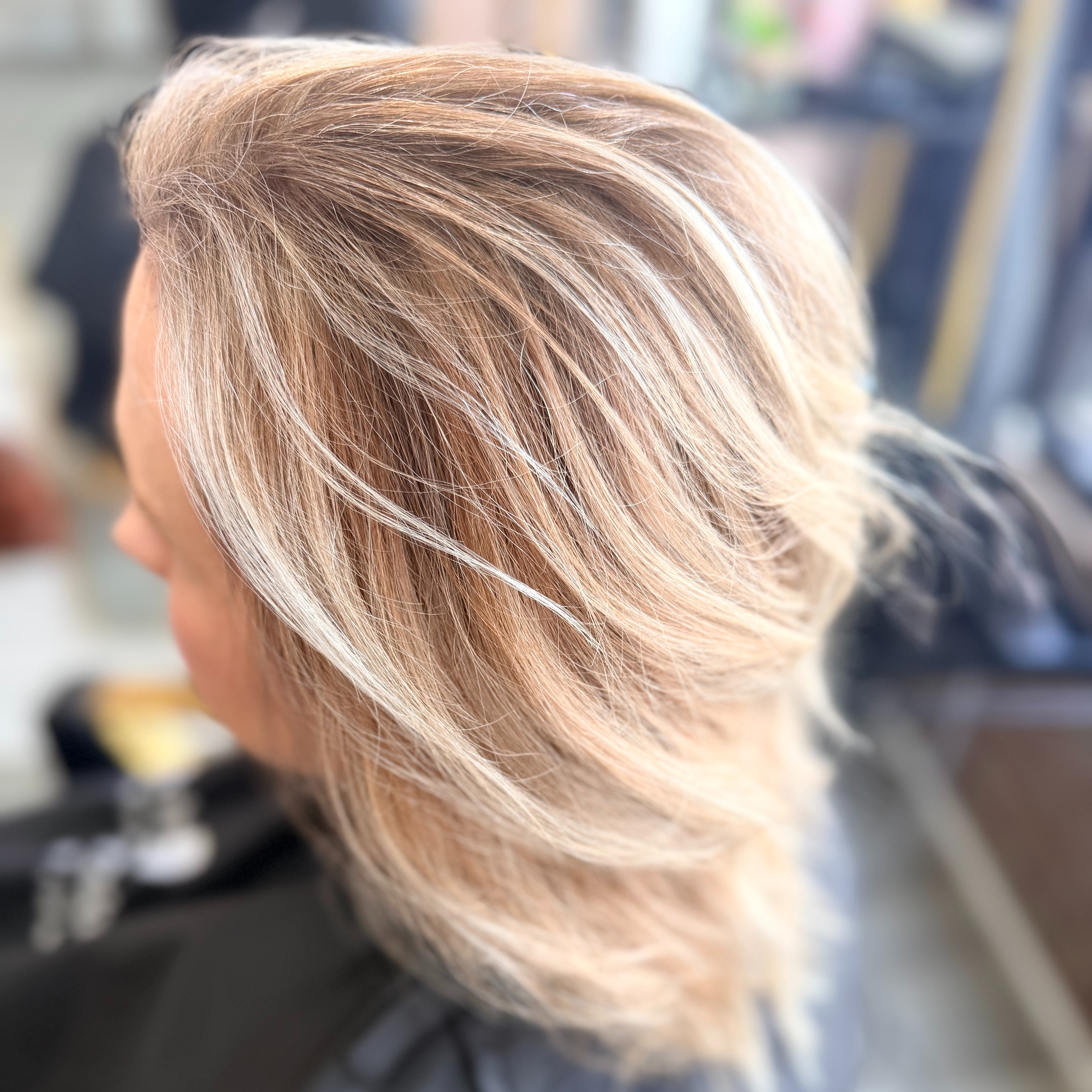 New Client- Blonding Retouch