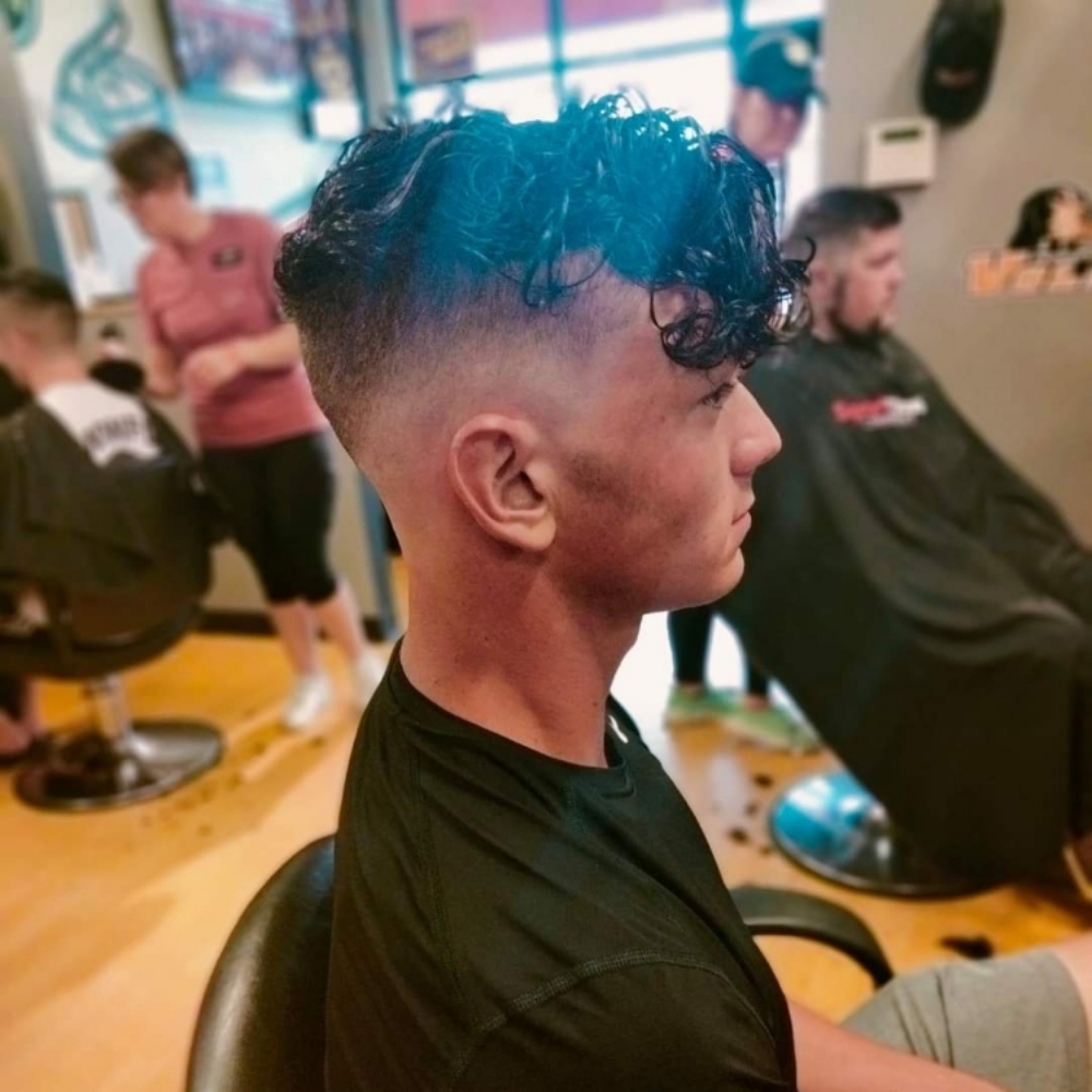 Mens Cuts By Amber at Beauty And The Beard Salon in Mcminnville, TN