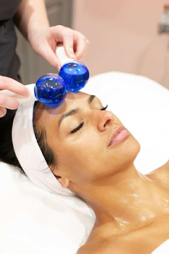 Mystia Elite - Hydrating Facial