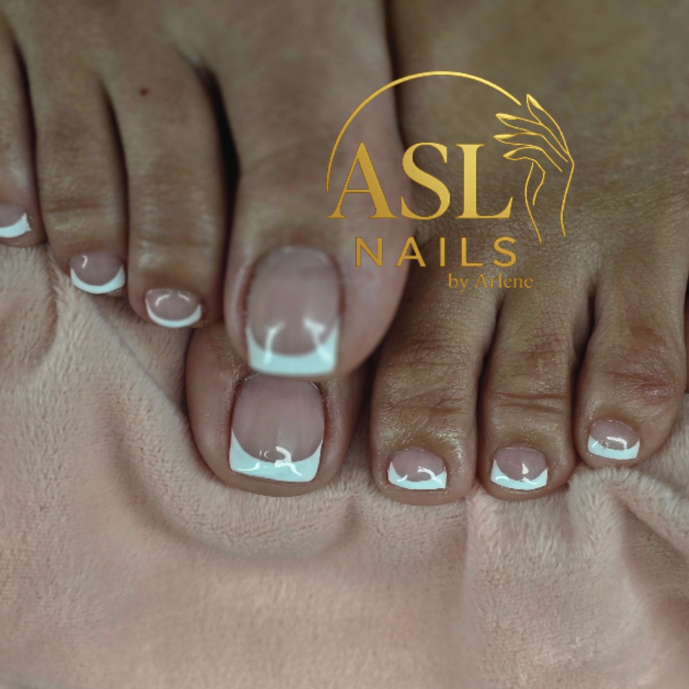 Dry Pedicure/Pedicura seca at ASL NAILS BY ARLENE in Terre Haute, IN