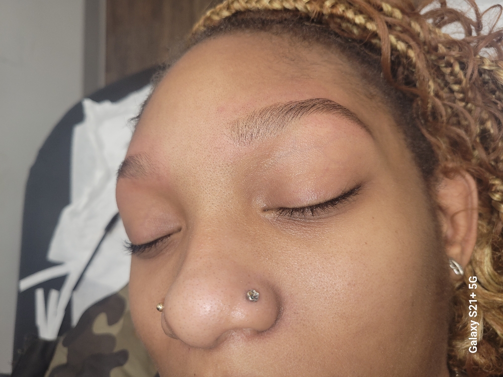 Eyebrow Tinting
