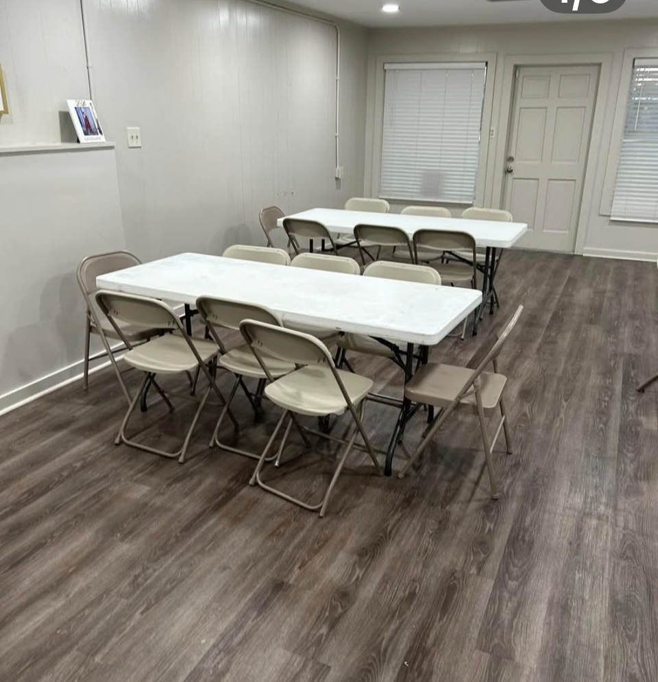 Tables & Chairs