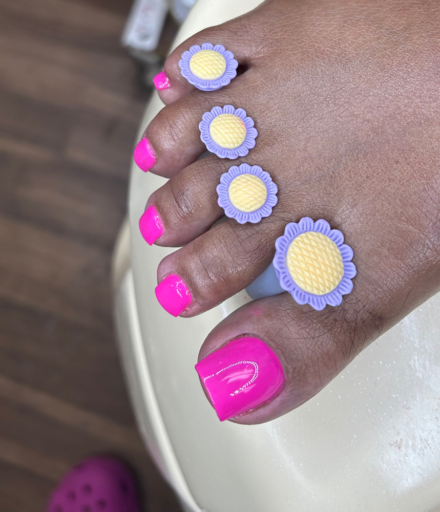 Gel Toe Polish at Polished Nail Salon in Augusta, GA