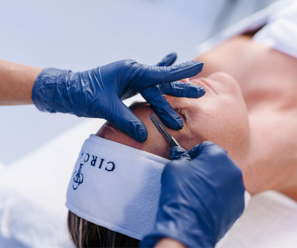 REFINE AND RECOVER FACIAL