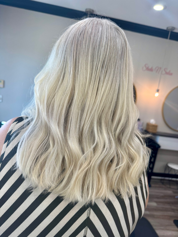 Blonde Or Platinum  Retouch & Tone