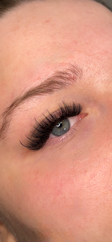 wispy volume full set