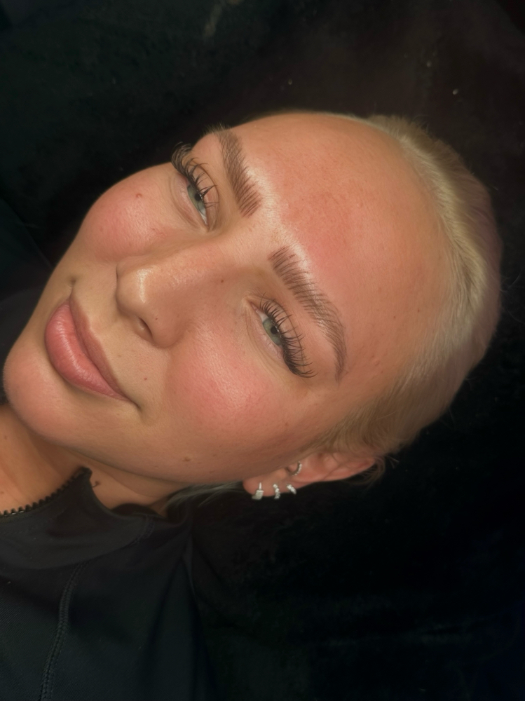Microbladed Brows