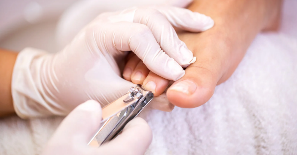 Basic Pedicure - No Polish