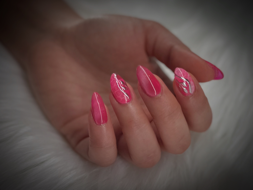 Builder Gel at Vivi Nails in Kansas City, MO