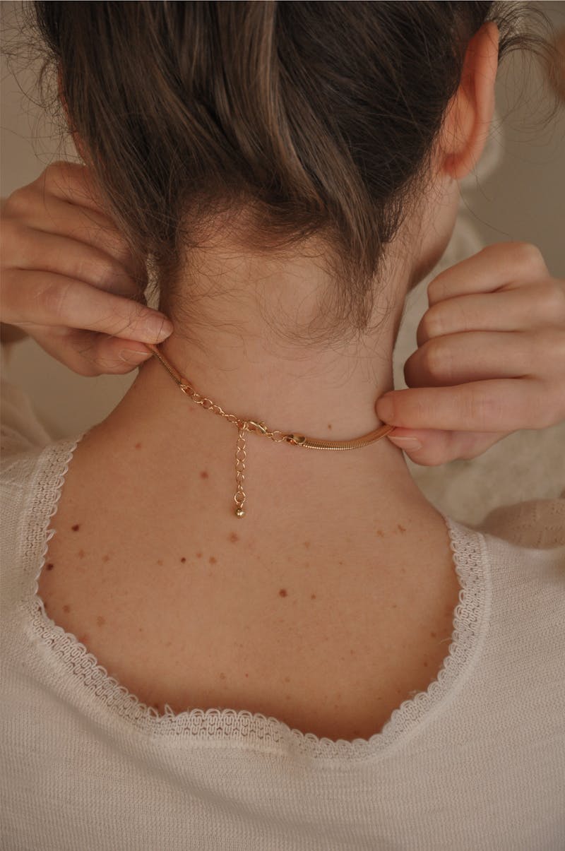 Neck