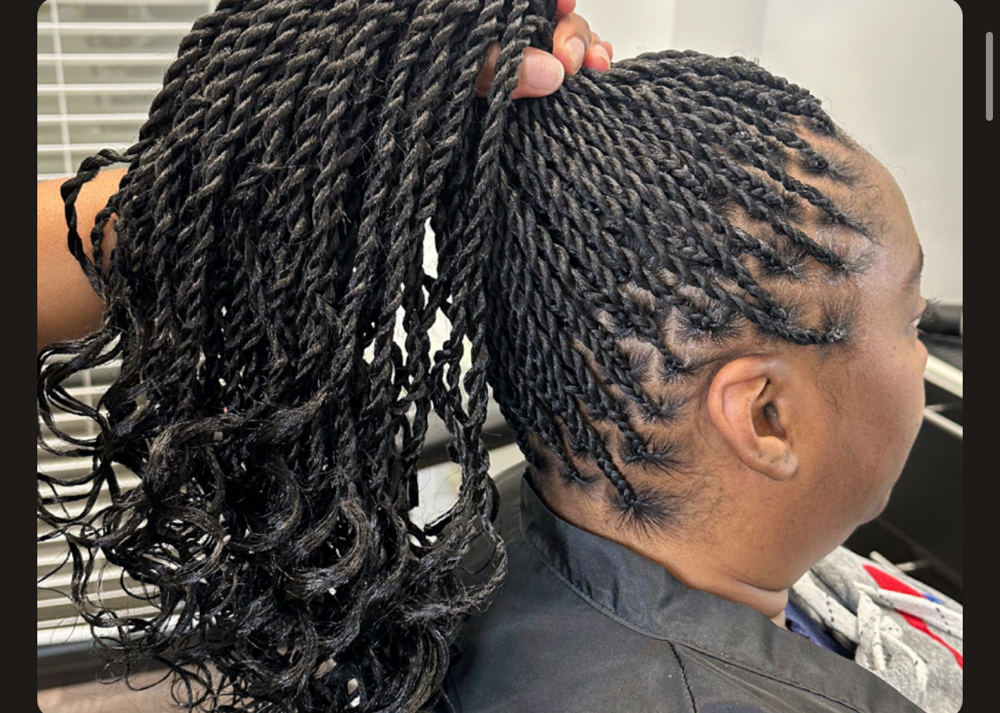 Luxe Knotless Twists (Saturdays)