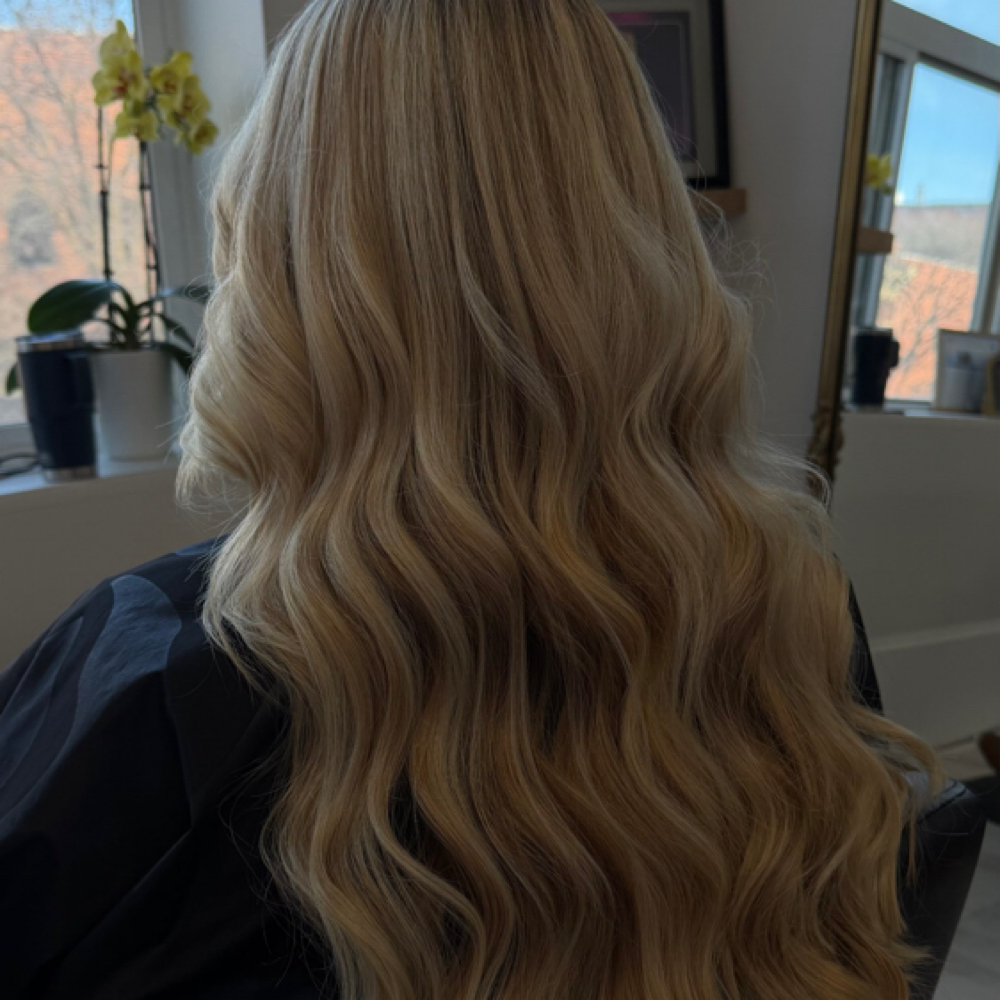 Shampoo & Blowout at Colour Lounge Studio in Walla Walla, WA