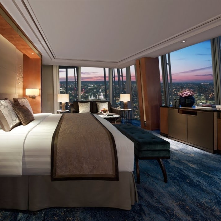 Hotel/Resort/Airbnb - ONLY at Devine Destinations in Indianapolis, IN