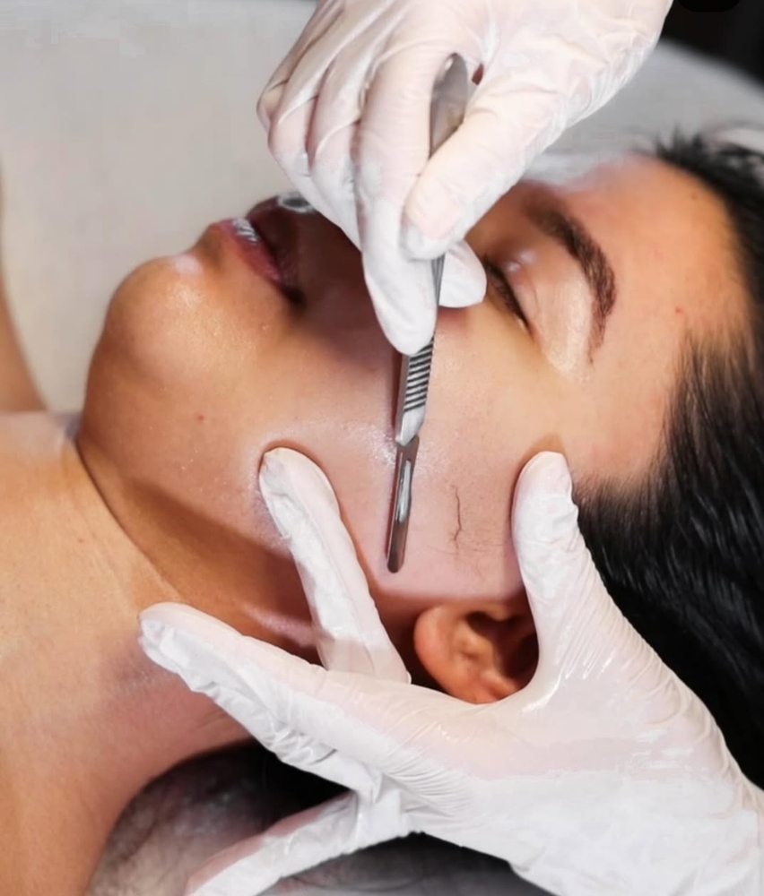 Dermaplaning Facial