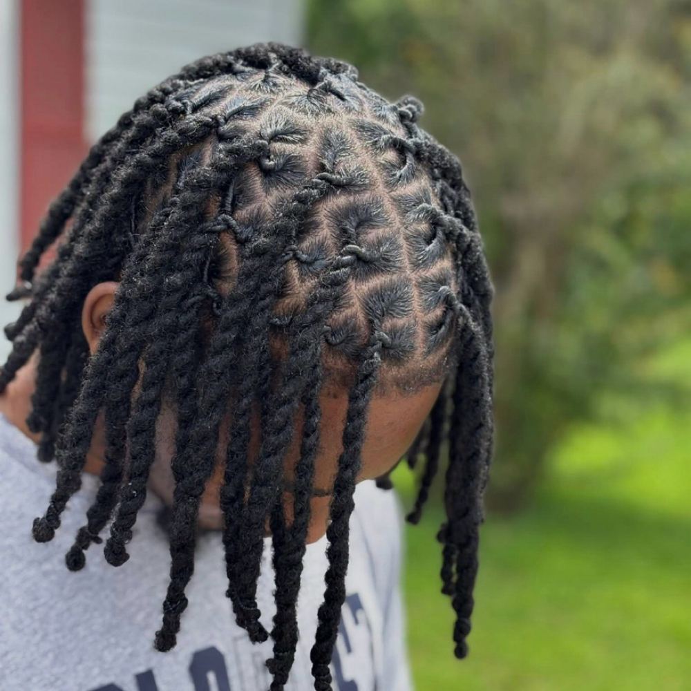 loc retwist(shoulder length) at Hair Harmony: ByHazel in Columbus, MS