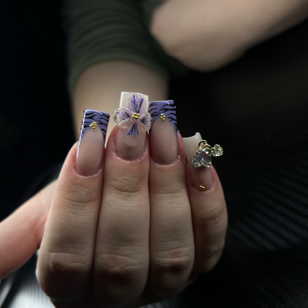 Refills (Mia) at Cosecha nails and beauty in Haverhill, MA