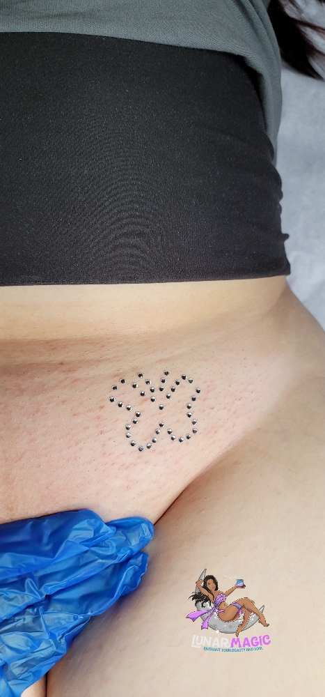 Vajazzle