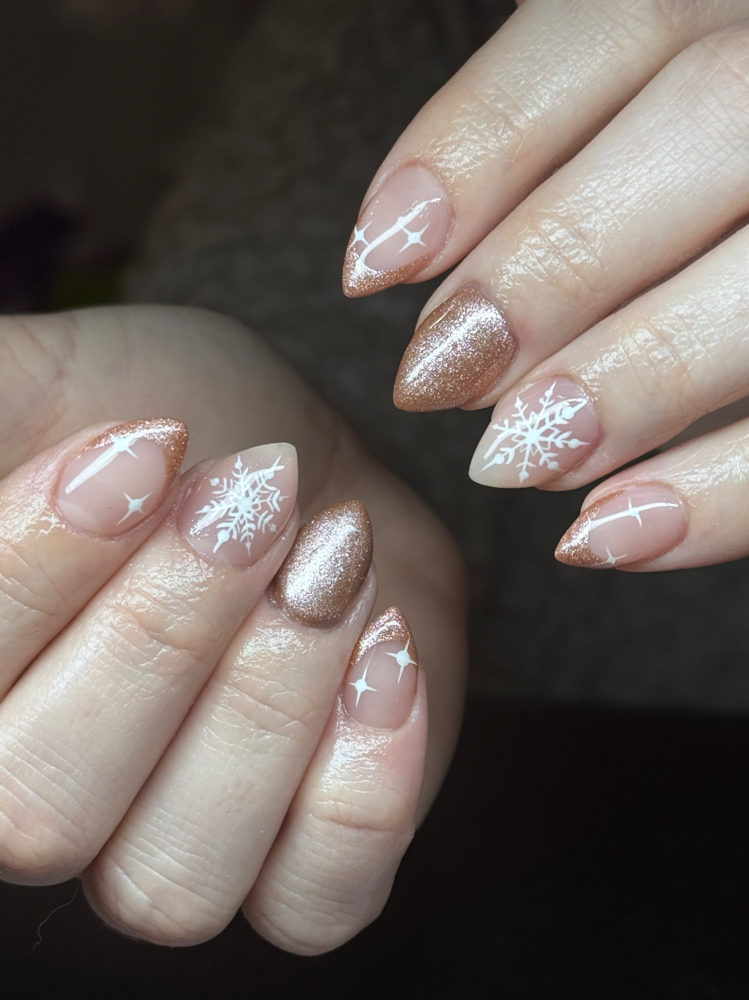 structured gel manicure with art