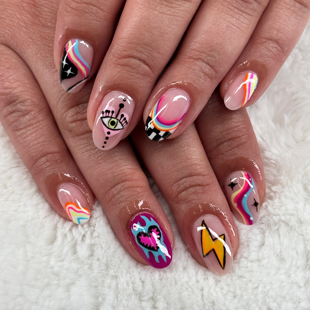 8 nails design