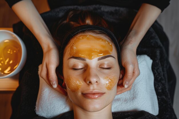 Full Face Wax(Inclding Chin)