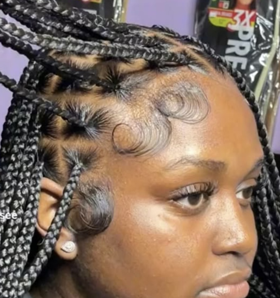 Med Knotless Braids