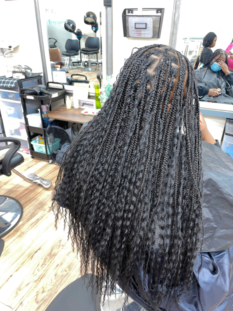 Boho Small Knotless Braids