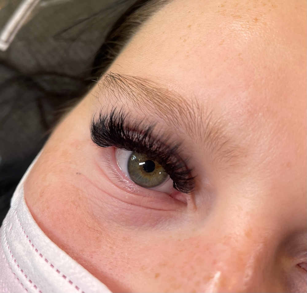 Wispy Hybrid Set at Lash Lux Studio in Haltom City, TX