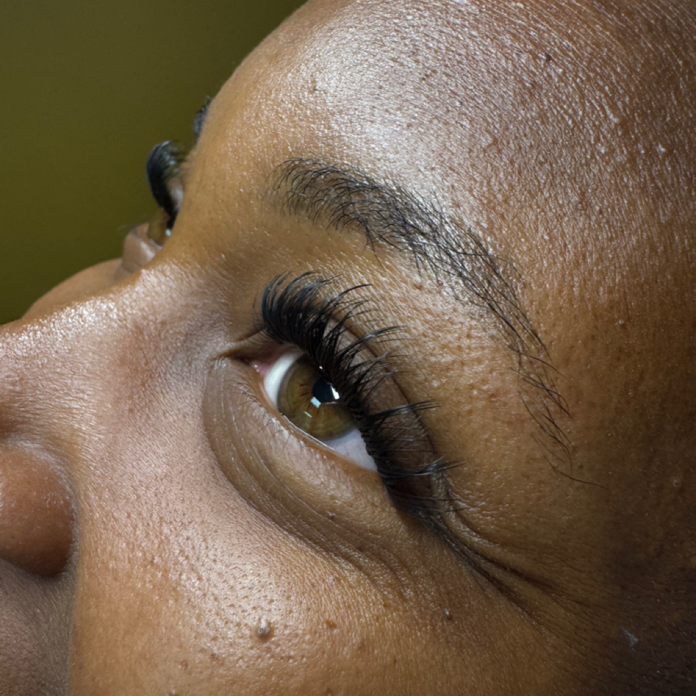 Lash Cluster Application at Kalea Esthetics in Columbus, GA