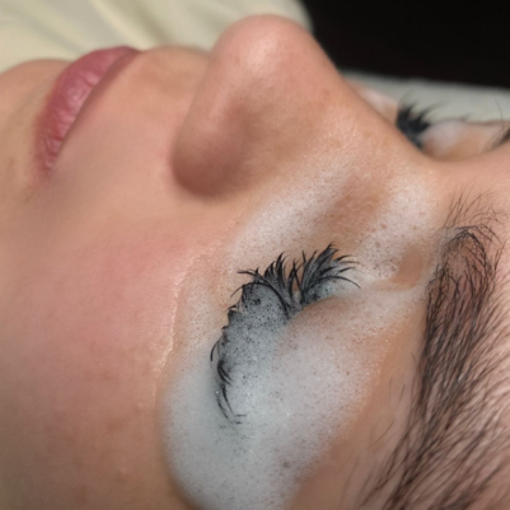 Lash Removal at Ginnette Studio in Torrance, CA