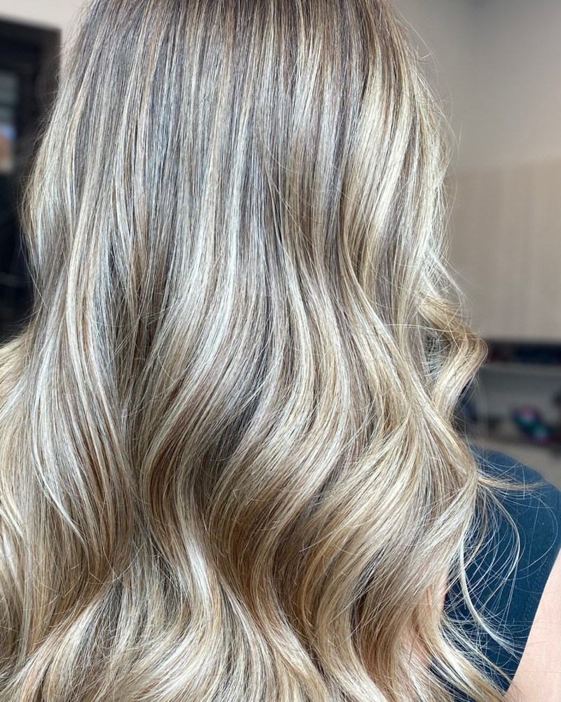 Full Lived-in Blonde