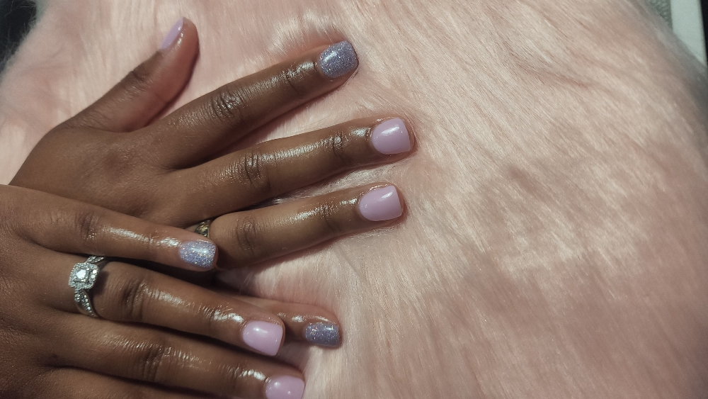 Dip Manicure